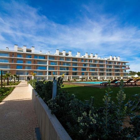 Green C Apartment - Luxurious & Playground & Garage Albufeira Exterior photo