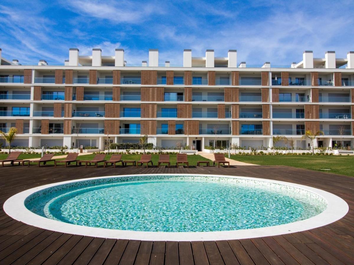 Green C Apartment - Luxurious & Playground & Garage Albufeira Exterior photo